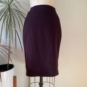 Uniqlo Size S Women's Wool Blend Skirt Burgundy